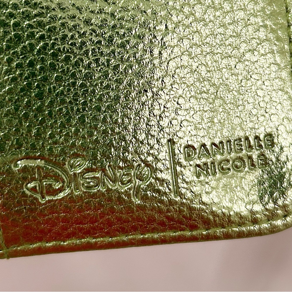 DISNEY x DANIELLE NICOLE Tinkerbell Crossbody Phone-Wallet bag in Metall… - Picture 9 of 13